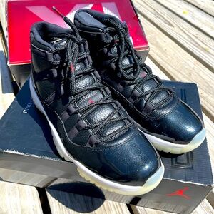 AIR JORDAN 11 RETRO 72-10 size 12